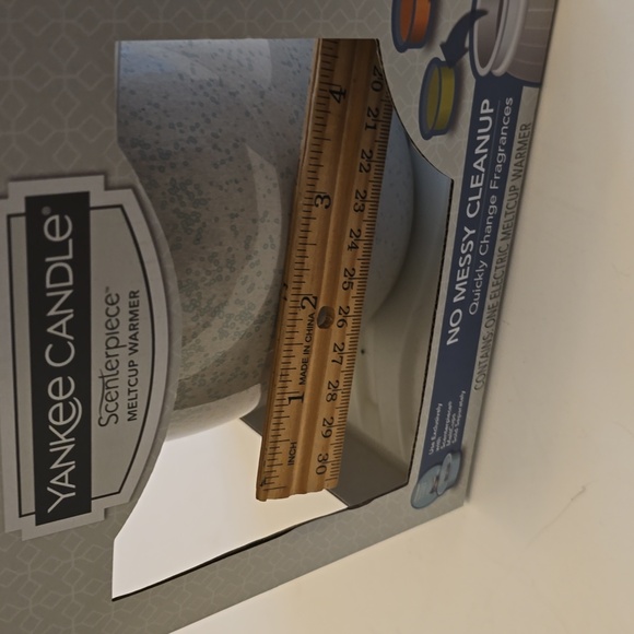 NIB Yankee Candle Scenterpiece Meltcup Warmer Electric No Messy Clean up - Picture 13 of 15